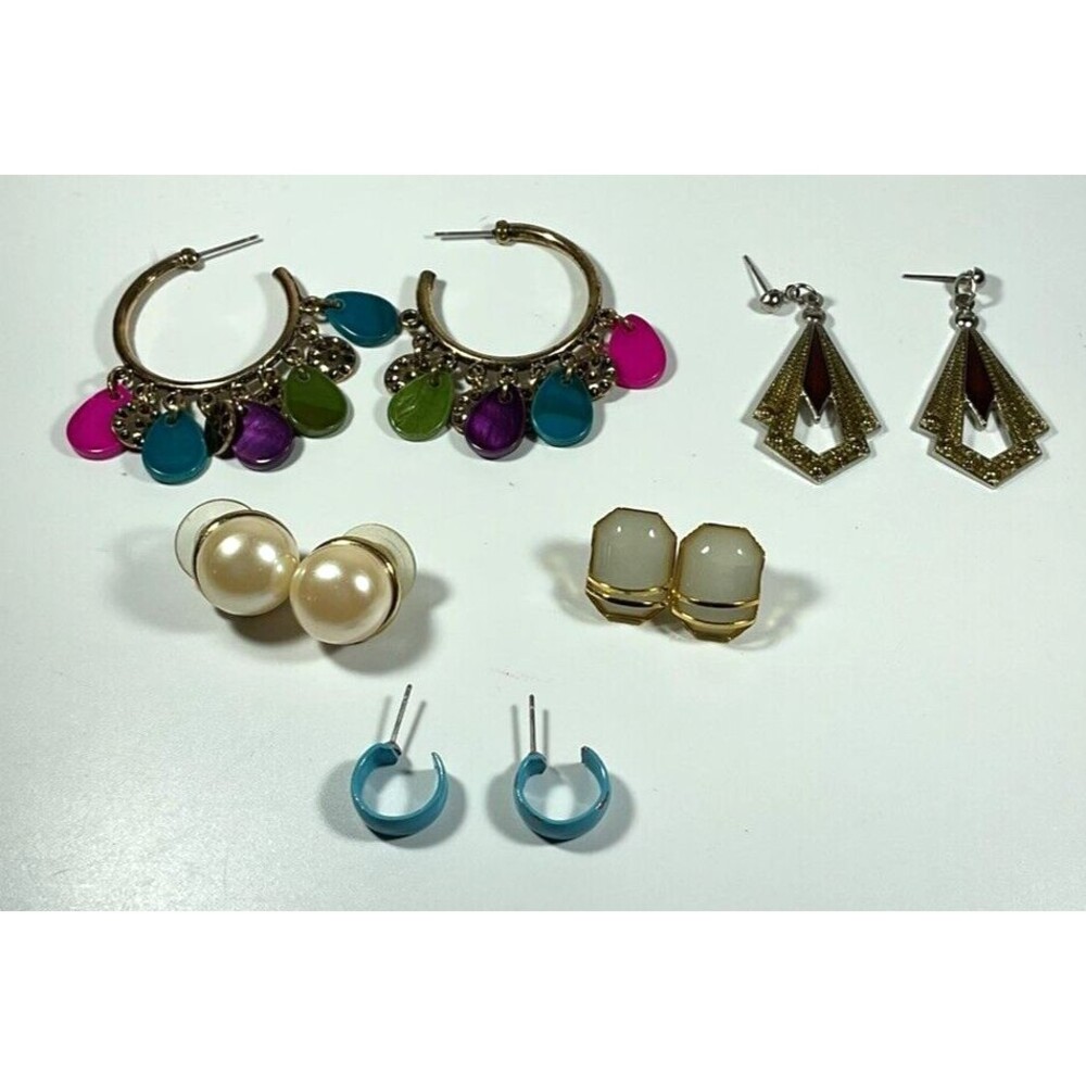 Lot of 5 Pair Vintage Pierced Earrings Studs Mixed Colors and Styles Boho Retro